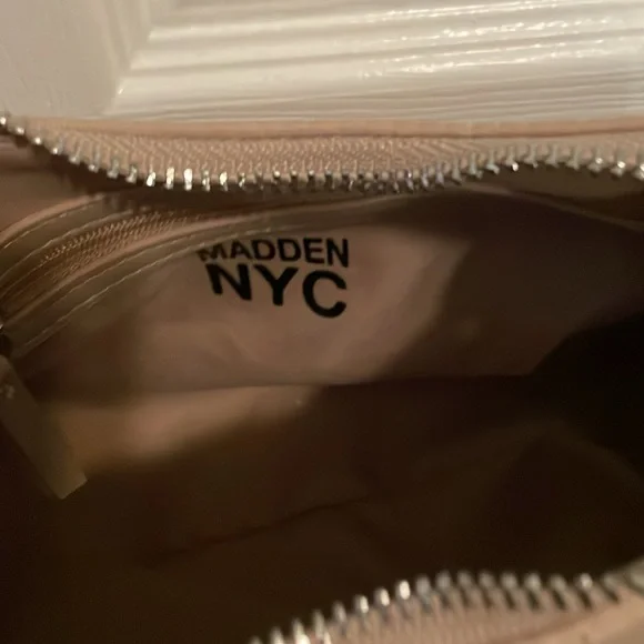 Steve Madden purse - Picture 5 of 5
